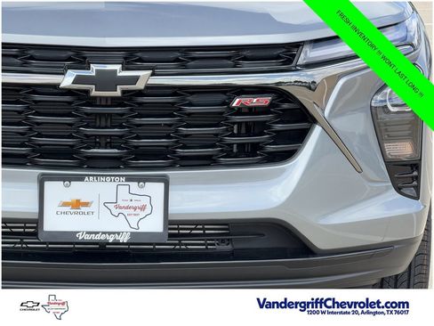 New 2026 Chevrolet Trax RS w/ Driver Confidence Package FWD image 9