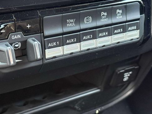 New 2026 RAM 2500 Tradesman AWD/4WD image 24