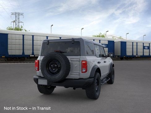 New 2026 Ford Bronco Big Bend w/ Black Diamond Package AWD/4WD image 8