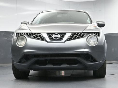 Used 2015 Nissan Juke SV image 23