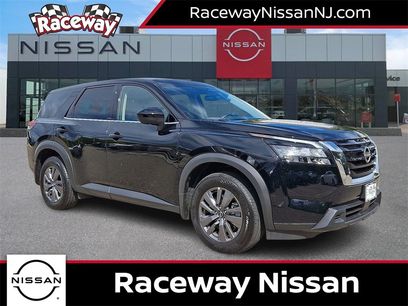 Used 2024 Nissan Pathfinder S