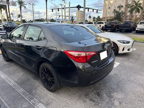 Used 2019 Toyota Corolla LE FWD image 4