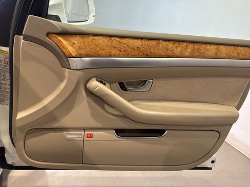 Used 2008 Audi A8 L 4.2 image 34