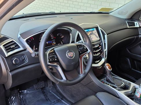Used 2016 Cadillac SRX Luxury w/ Driver Awareness Package AWD/4WD image 10