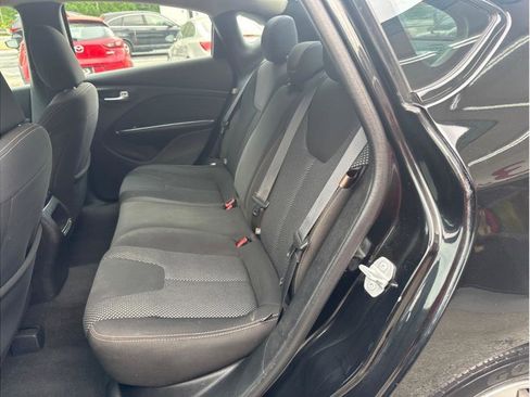 Used 2016 Dodge Dart SXT FWD image 9