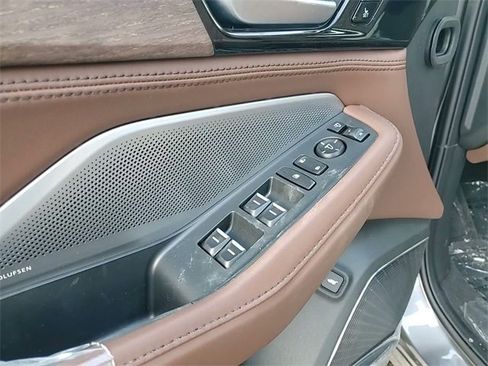 New 2026 Acura MDX w/ Advance Package image 14