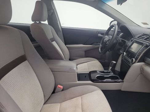 Used 2014 Toyota Camry LE FWD image 21