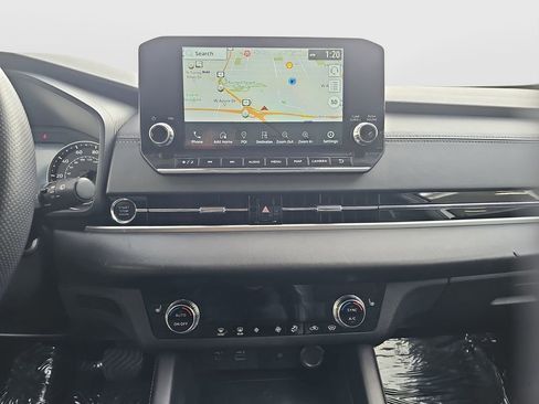 Used 2024 Mitsubishi Outlander SE image 15