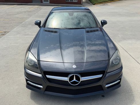 Used 2014 Mercedes-Benz SLK 250 image 9