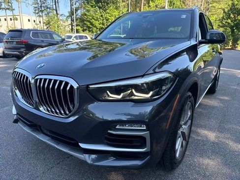 Used 2021 BMW X5 xDrive40i w/ Premium Package AWD/4WD image 1