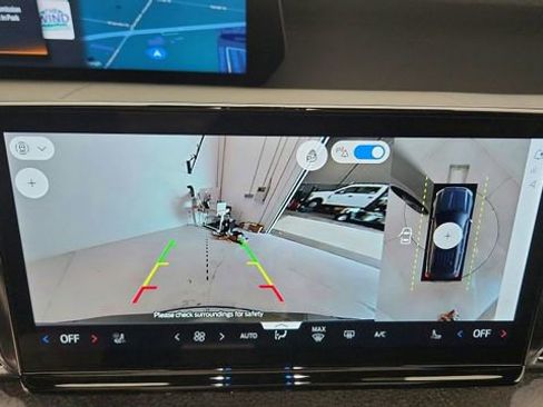 New 2025 Ford Expedition Tremor image 18