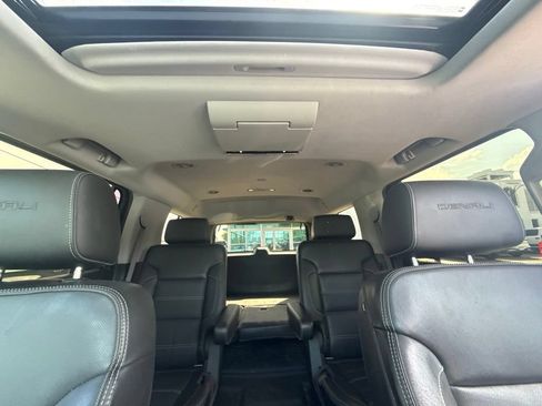 Used 2016 GMC Yukon Denali w/ Open Road Package RWD image 9