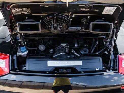 Used 2011 Porsche 911 Carrera image 23