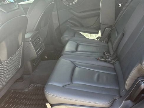 Used 2025 Audi Q7 2.0T Premium AWD/4WD image 6