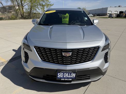 Used 2021 Cadillac XT4 Premium Luxury AWD/4WD image 4