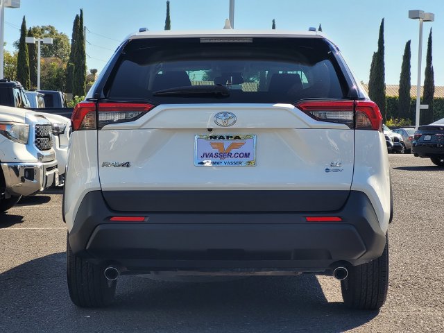 Certified 2025 Toyota RAV4 LE AWD/4WD image 7