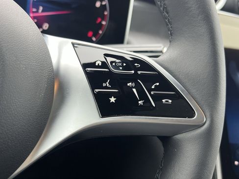 New 2026 Mercedes-Benz GLC 300 4MATIC image 29