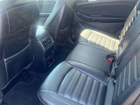 Used 2022 Ford Edge SEL w/ Convenience Package AWD/4WD image 14