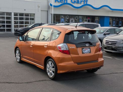 Used 2011 Honda Fit Sport image 8