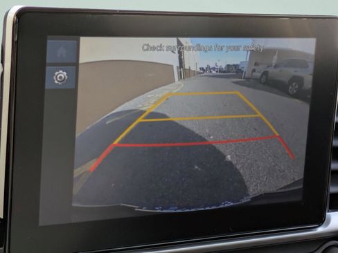 New 2026 Hyundai Venue SE FWD image 21