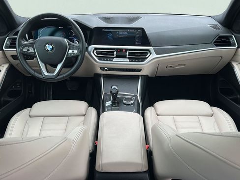 Used 2021 BMW 330e w/ Convenience Package RWD image 20