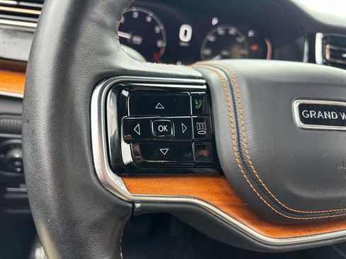 Used 2022 Jeep Grand Wagoneer Series III w/ Flexible Seating Group image 28