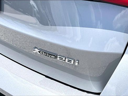 Used 2026 BMW X1 xDrive28i w/ Technology Package AWD/4WD image 29