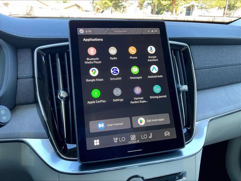 New 2026 Volvo XC90 B6 Ultra w/ Protection Package image 21