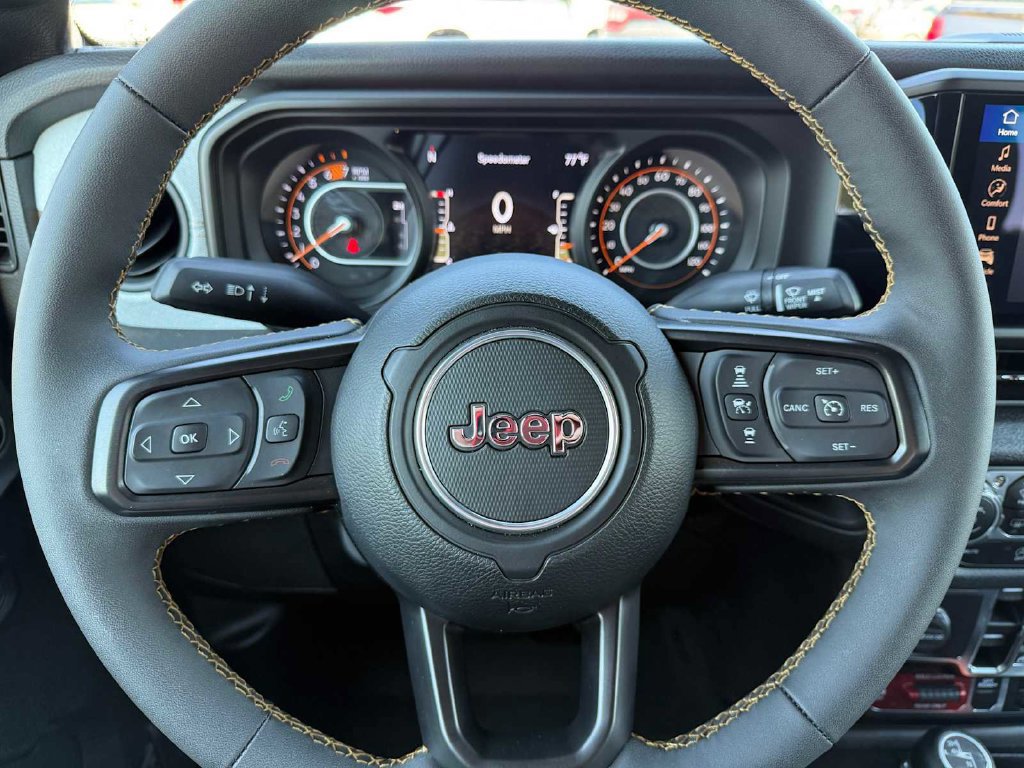Used 2024 Jeep Wrangler Unlimited Sport AWD/4WD image 24