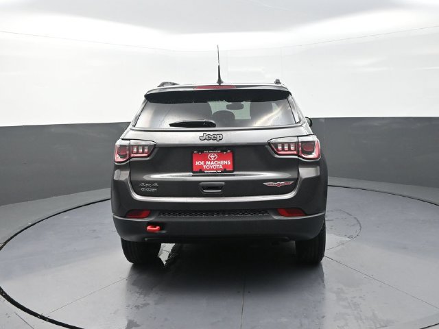 Used 2019 Jeep Compass Trailhawk AWD/4WD image 7