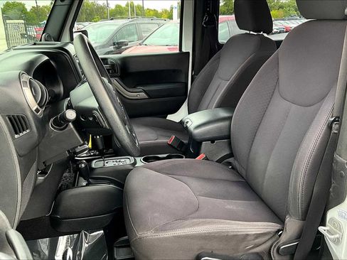 Used 2013 Jeep Wrangler Sport image 7