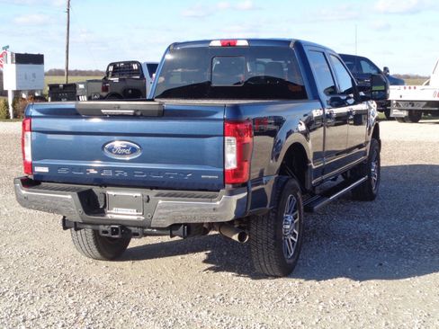 Used 2017 Ford F250 Lariat w/ Lariat Value Package image 6