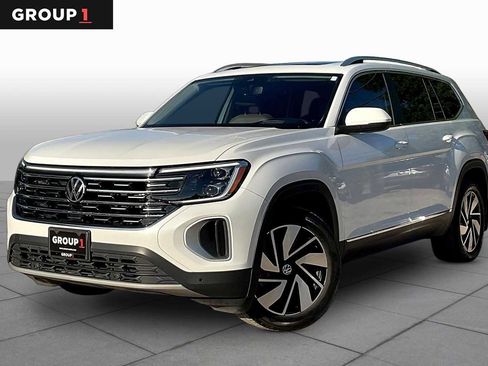 Used 2024 Volkswagen Atlas SEL image 1