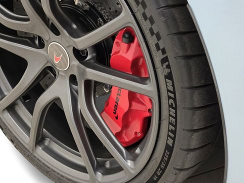 Used 2018 McLaren 570S Spider image 14