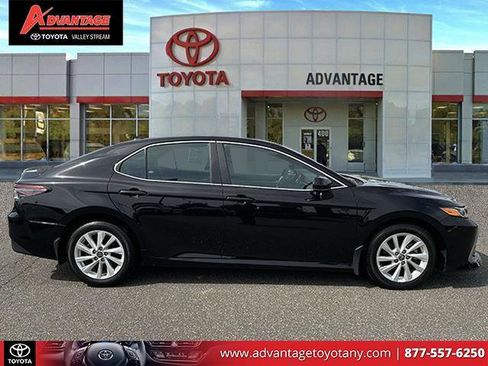 Certified 2023 Toyota Camry LE image 5