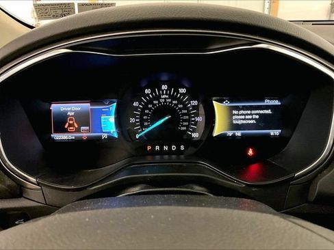 Used 2019 Ford Fusion SE FWD image 19