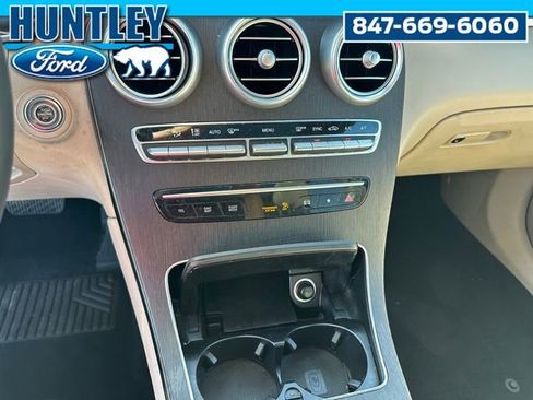 Used 2021 Mercedes-Benz GLC 300 4MATIC w/ Driver Assistance Package image 25