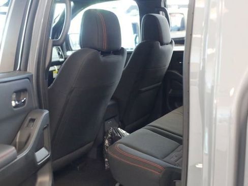 New 2025 Nissan Frontier PRO-4X image 17