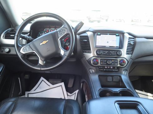 Used 2019 Chevrolet Tahoe LT image 15
