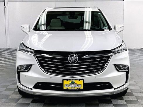 Used 2022 Buick Enclave Premium w/ Experience Buick Package image 3