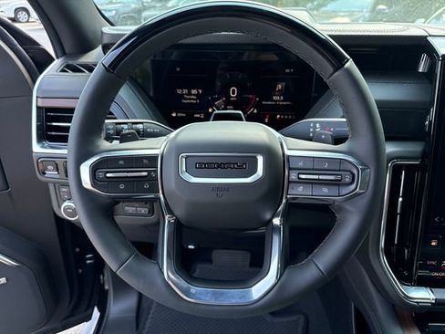 New 2026 GMC Yukon XL Denali w/ Denali Reserve Package AWD/4WD image 17