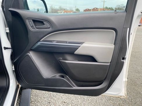 Used 2020 Chevrolet Colorado W/T image 21