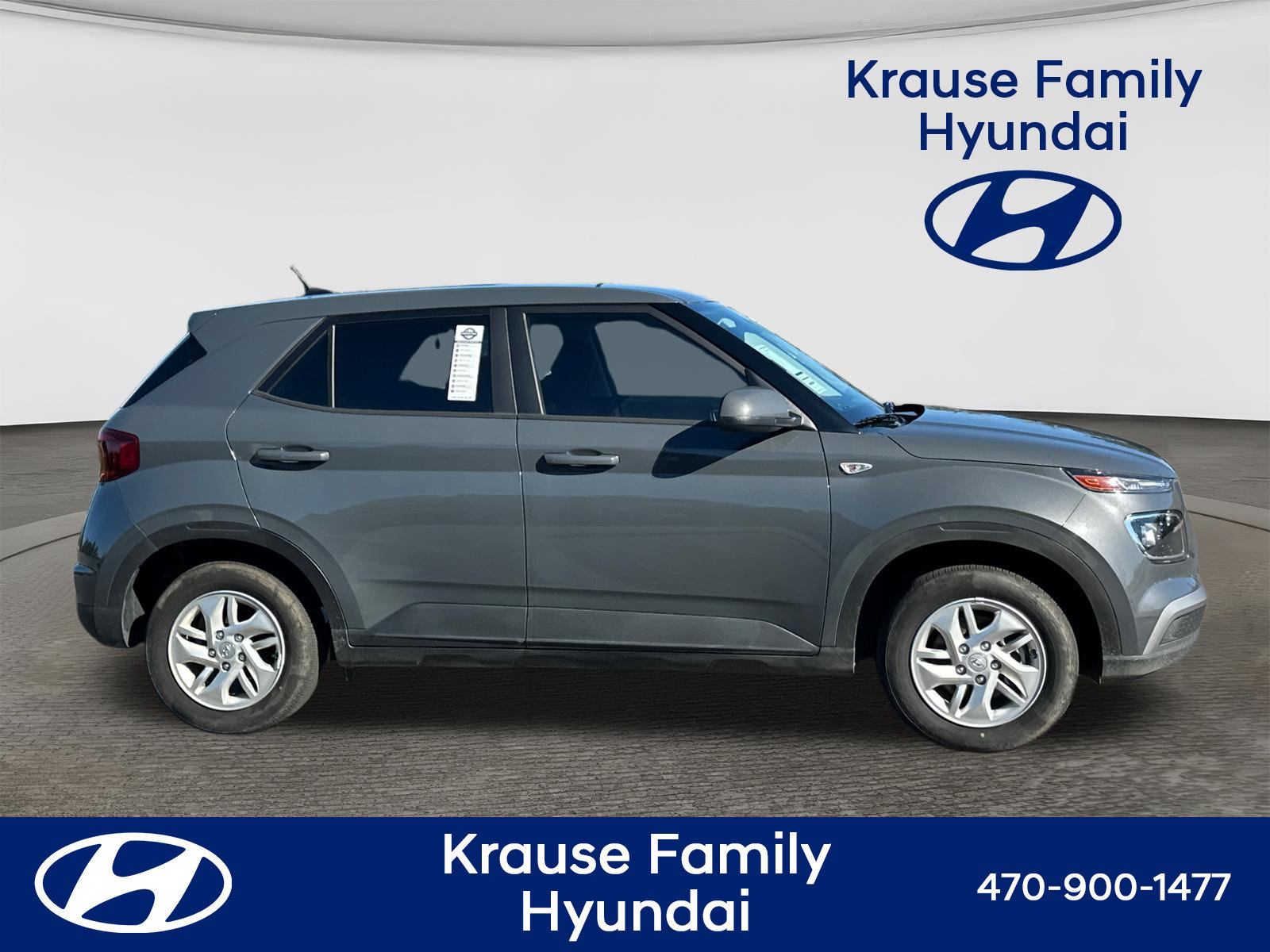 Used 2025 Hyundai Venue SE FWD image 9