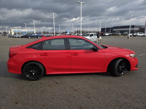 Used 2023 Honda Civic Sport image 15