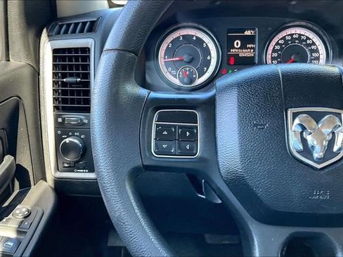 Used 2020 RAM 1500 Tradesman RWD image 12