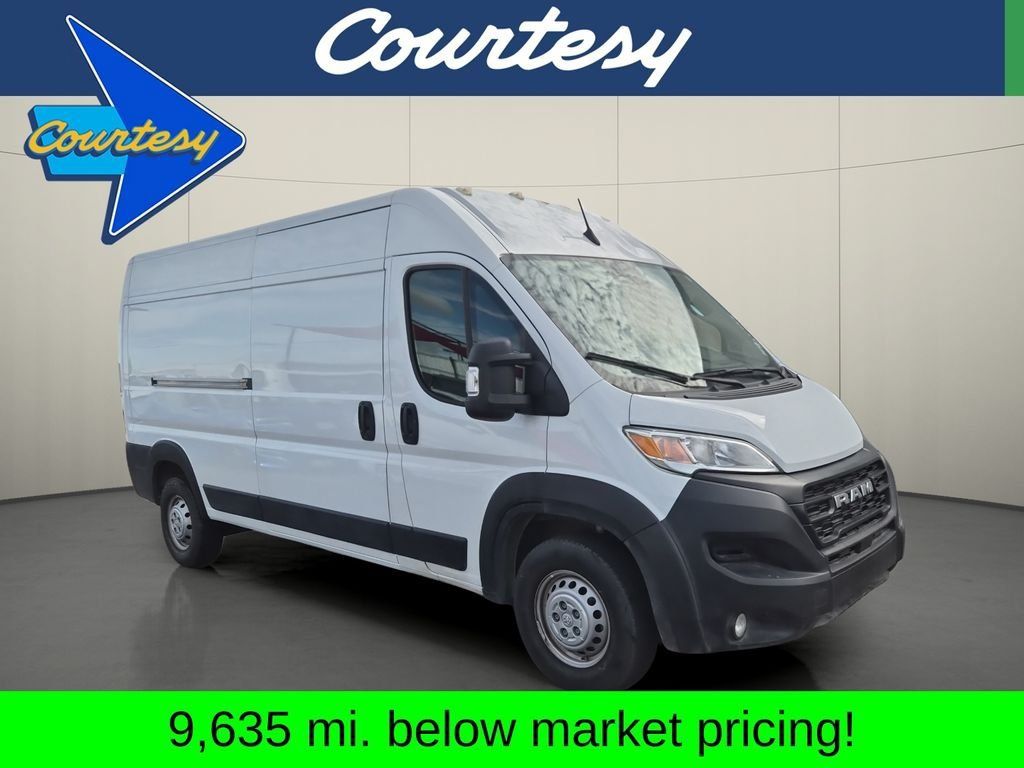 Used 2025 RAM ProMaster 3500 w/ Convenience Group FWD image 1
