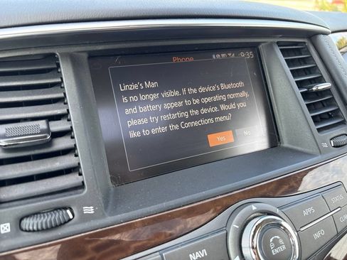 Used 2020 Nissan Armada SL w/ Premium Package AWD/4WD image 23