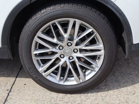 Used 2022 Acura MDX SH-AWD w/ Advance Package image 32