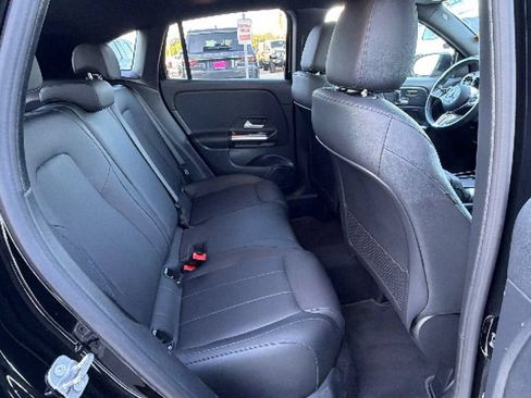 Used 2025 Mercedes-Benz GLA 250 4MATIC w/ Winter Package image 27