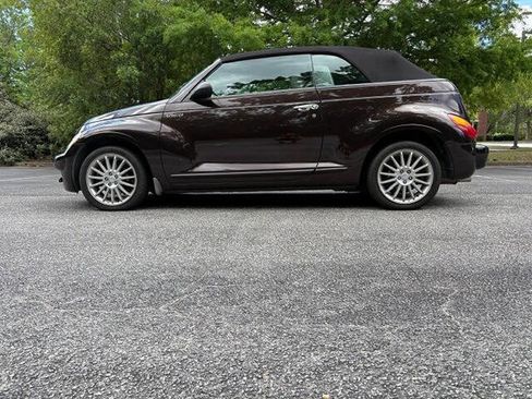 Used 2005 Chrysler PT Cruiser GT FWD image 9